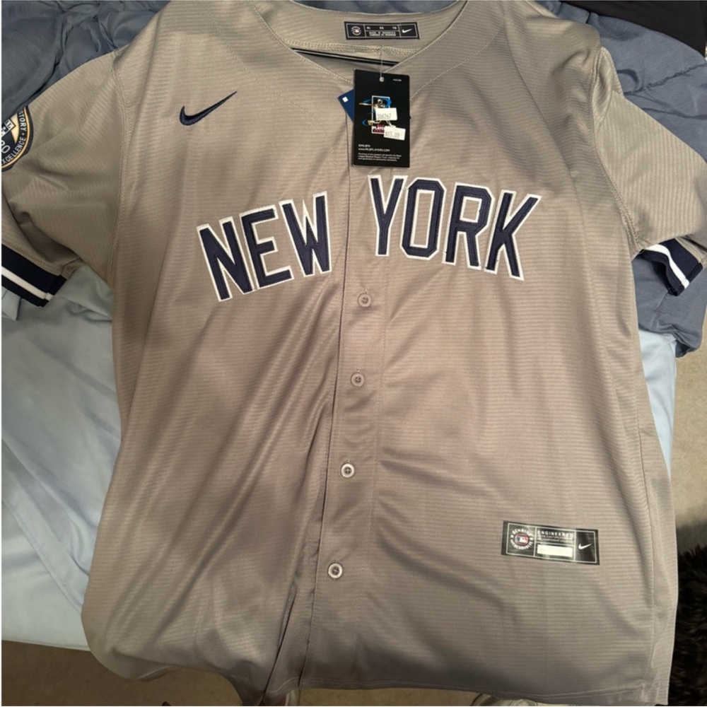 Nike Gray Baseball Jersey with Hall of Fame Patch JETER
